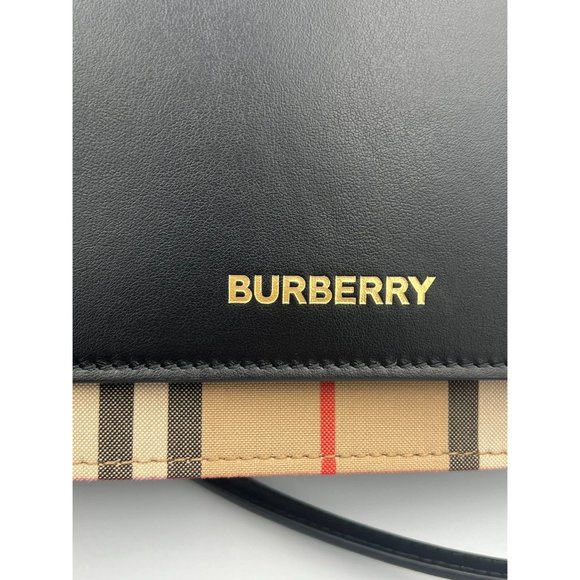 Burberry Hampshire Canvas Compact Leather Check Pattern Shoulder/Crossbo… - Picture 7 of 13
